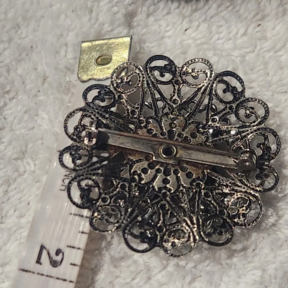 Vintage Filigree Turquoise Bead brooch Floral‎ Circular Pin Silver Tone